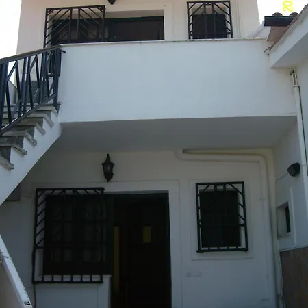 Lakis Apartments Acharavi  Buitenkant foto